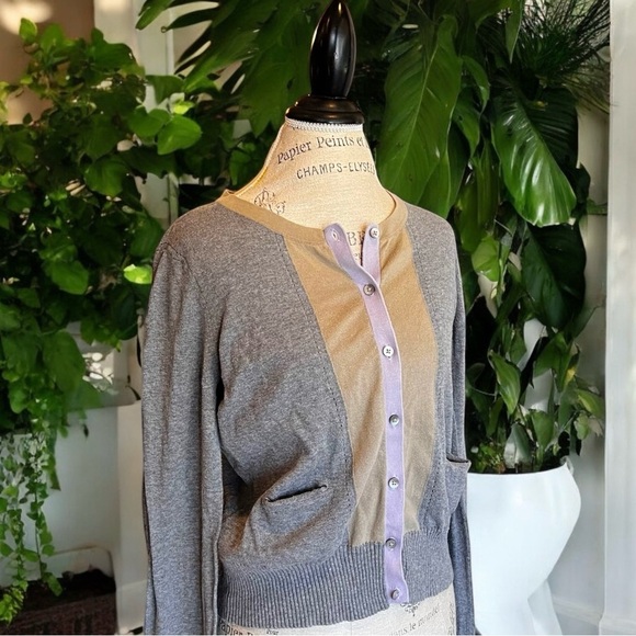 Simply Vera by Vera Wang Super soft and light cardigan button up Women’s size L - Picture 6 of 17